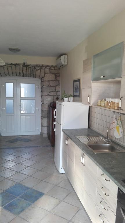Apartment Deni Lumbarda Zewnętrze zdjęcie