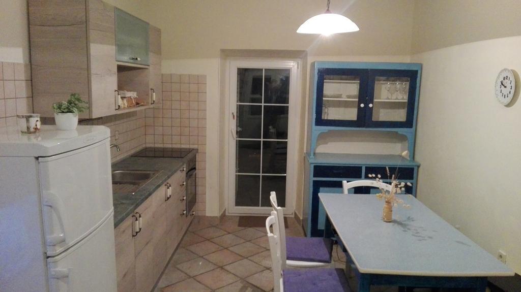 Apartment Deni Lumbarda Zewnętrze zdjęcie